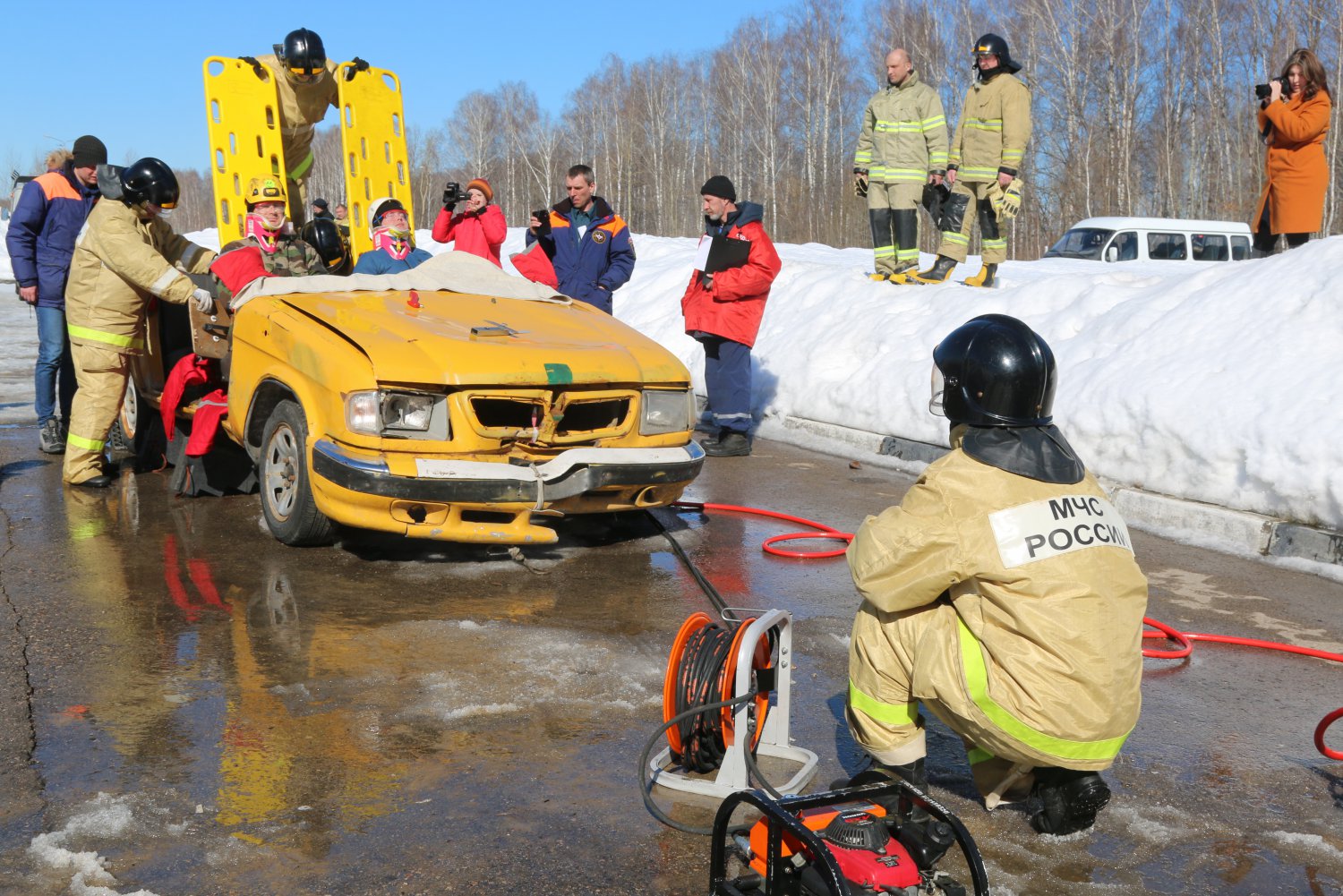 Выксунские пожарные выиграли соревнования по ликвидации последствий ДТП